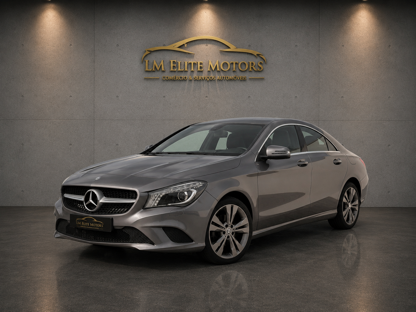 Mercedes-Benz CLA 180d frente lateral